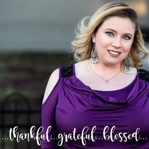 Meet your Posher, Carrie